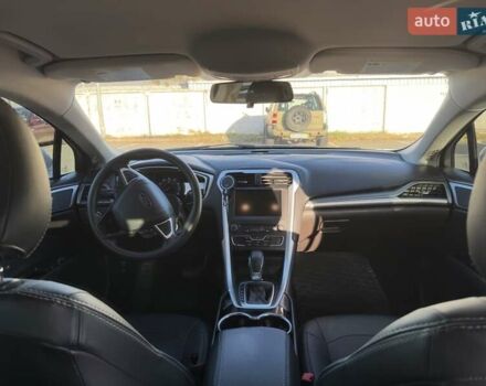 Белый Форд Фьюжн, объемом двигателя 2.49 л и пробегом 138 тыс. км за 11900 $, фото 9 на Automoto.ua