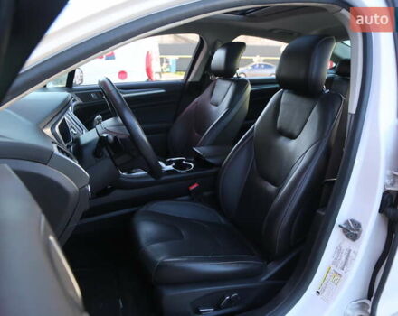 Белый Форд Фьюжн, объемом двигателя 2 л и пробегом 157 тыс. км за 11300 $, фото 8 на Automoto.ua