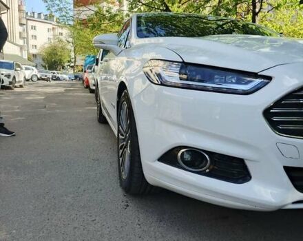 Белый Форд Фьюжн, объемом двигателя 2 л и пробегом 215 тыс. км за 10550 $, фото 10 на Automoto.ua
