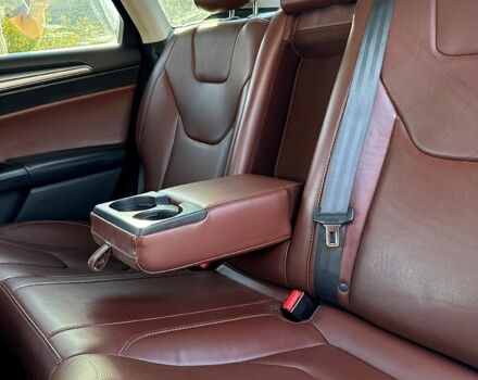 Форд Фьюжн 2015 в Полтаве на Automoto.ua Белый Форд Фьюжн, объемом двигателя 1.5 л и пробегом 143 тыс. км за 9500 $, фото 2 на Automoto.ua