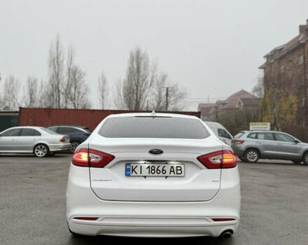 Белый Форд Фьюжн, объемом двигателя 2.5 л и пробегом 185 тыс. км за 8900 $, фото 3 на Automoto.ua