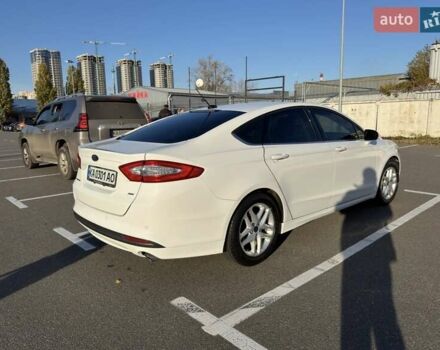 Белый Форд Фьюжн, объемом двигателя 2.49 л и пробегом 138 тыс. км за 11900 $, фото 4 на Automoto.ua