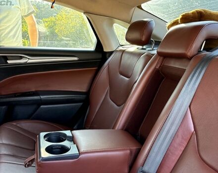 Форд Фьюжн 2015 в Полтаве на Automoto.ua Белый Форд Фьюжн, объемом двигателя 1.5 л и пробегом 143 тыс. км за 9500 $, фото 3 на Automoto.ua