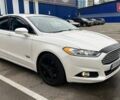 Білий Форд Фьюжен, об'ємом двигуна 2 л та пробігом 176 тис. км за 12500 $, фото 1 на Automoto.ua