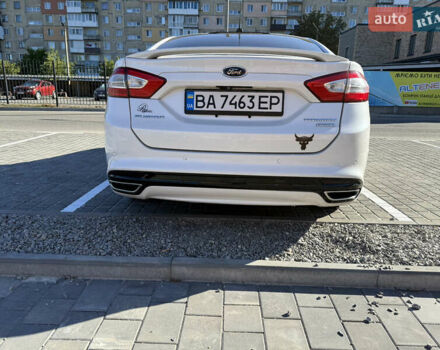 Форд Фьюжн 2015 в Александрие на Automoto.ua Белый Форд Фьюжн, объемом двигателя 2 л и пробегом 156 тыс. км за 11700 $, фото 15 на Automoto.ua
