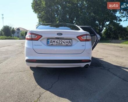Білий Форд Фьюжен, об'ємом двигуна 2.49 л та пробігом 295 тис. км за 11220 $, фото 3 на Automoto.ua