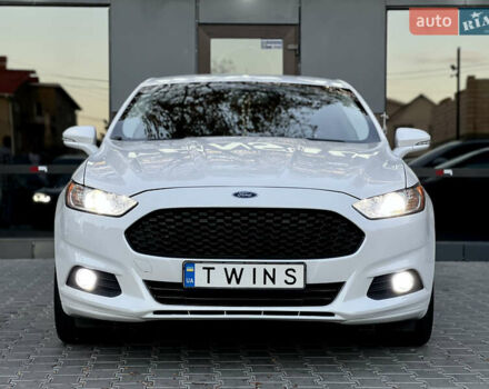 Форд Фьюжен 2015 у Одесі на Automoto.ua Білий Форд Фьюжен, об'ємом двигуна 2 л та пробігом 148 тис. км за 10900 $, фото 1 на Automoto.ua