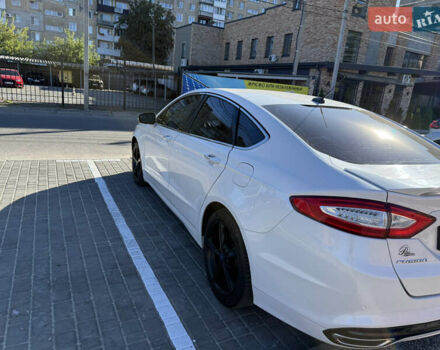 Форд Фьюжн 2015 в Александрие на Automoto.ua Белый Форд Фьюжн, объемом двигателя 2 л и пробегом 156 тыс. км за 11700 $, фото 16 на Automoto.ua