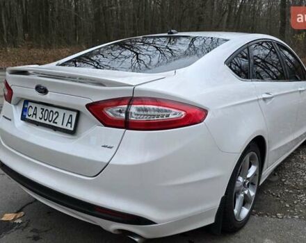 Білий Форд Фьюжен, об'ємом двигуна 2.5 л та пробігом 240 тис. км за 9449 $, фото 19 на Automoto.ua
