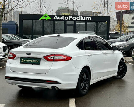 Белый Форд Фьюжн, объемом двигателя 2.49 л и пробегом 199 тыс. км за 9500 $, фото 12 на Automoto.ua