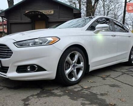 Білий Форд Фьюжен, об'ємом двигуна 2.5 л та пробігом 240 тис. км за 9449 $, фото 4 на Automoto.ua