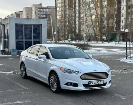 Белый Форд Фьюжн, объемом двигателя 2 л и пробегом 185 тыс. км за 8900 $, фото 1 на Automoto.ua