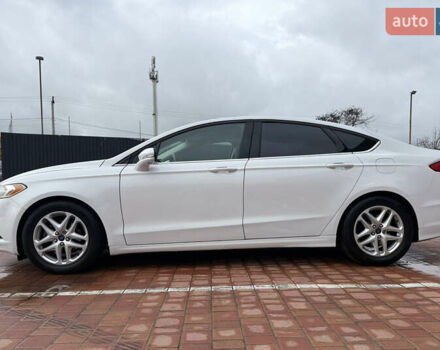 Белый Форд Фьюжн, объемом двигателя 2.5 л и пробегом 194 тыс. км за 11500 $, фото 9 на Automoto.ua
