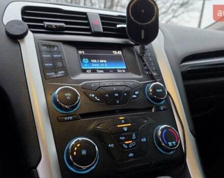 Білий Форд Фьюжен, об'ємом двигуна 2.5 л та пробігом 240 тис. км за 9449 $, фото 44 на Automoto.ua