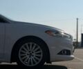 Білий Форд Фьюжен, об'ємом двигуна 2 л та пробігом 170 тис. км за 12995 $, фото 4 на Automoto.ua