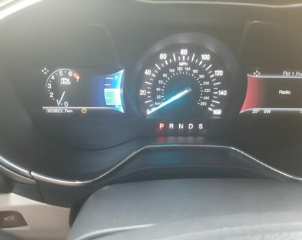 Белый Форд Фьюжн, объемом двигателя 2.5 л и пробегом 77 тыс. км за 13000 $, фото 5 на Automoto.ua