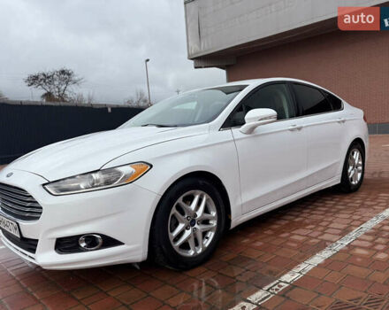 Белый Форд Фьюжн, объемом двигателя 2.5 л и пробегом 194 тыс. км за 11500 $, фото 8 на Automoto.ua