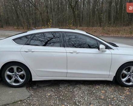 Білий Форд Фьюжен, об'ємом двигуна 2.5 л та пробігом 240 тис. км за 9449 $, фото 23 на Automoto.ua