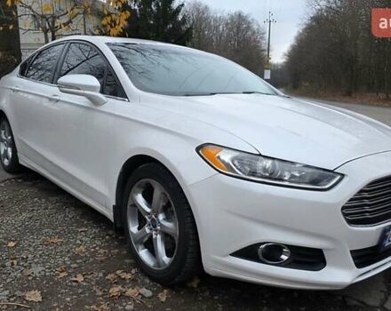 Білий Форд Фьюжен, об'ємом двигуна 2.5 л та пробігом 240 тис. км за 9449 $, фото 25 на Automoto.ua