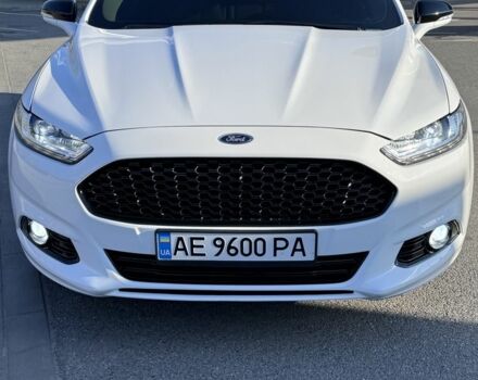 Форд Фьюжн 2015 в Днепре (Днепропетровске) на Automoto.ua Белый Форд Фьюжн, объемом двигателя 2 л и пробегом 166 тыс. км за 11000 $, фото 3 на Automoto.ua
