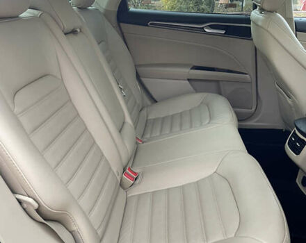 Белый Форд Фьюжн, объемом двигателя 2 л и пробегом 160 тыс. км за 10800 $, фото 14 на Automoto.ua