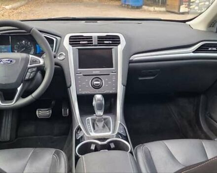 Білий Форд Фьюжен, об'ємом двигуна 2 л та пробігом 130 тис. км за 14900 $, фото 11 на Automoto.ua