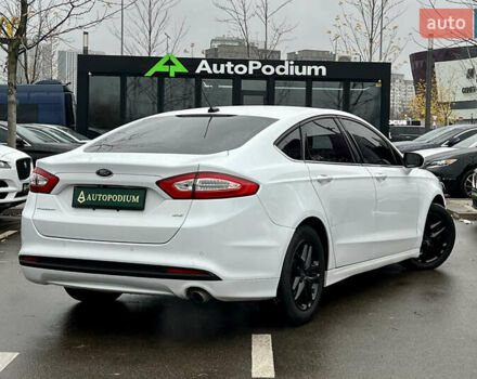 Белый Форд Фьюжн, объемом двигателя 2.49 л и пробегом 199 тыс. км за 9500 $, фото 13 на Automoto.ua