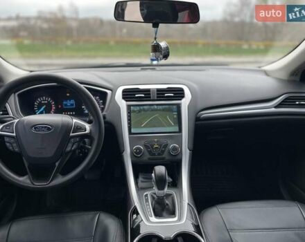 Білий Форд Фьюжен, об'ємом двигуна 2.5 л та пробігом 245 тис. км за 9300 $, фото 5 на Automoto.ua