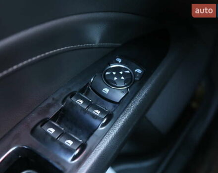 Белый Форд Фьюжн, объемом двигателя 2 л и пробегом 157 тыс. км за 11300 $, фото 25 на Automoto.ua