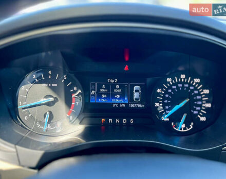 Білий Форд Фьюжен, об'ємом двигуна 2.49 л та пробігом 201 тис. км за 9300 $, фото 17 на Automoto.ua