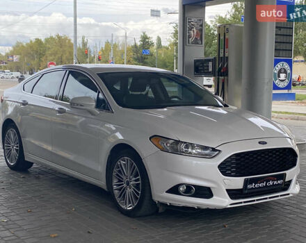 Форд Фьюжн 2015 в Николаеве на Automoto.ua Белый Форд Фьюжн, объемом двигателя 2 л и пробегом 115 тыс. км за 9699 $, фото 2 на Automoto.ua