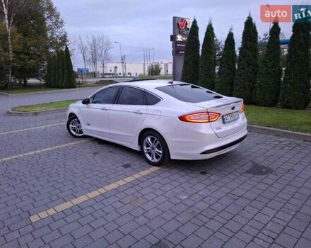 Белый Форд Фьюжн, объемом двигателя 2 л и пробегом 143 тыс. км за 11350 $, фото 28 на Automoto.ua