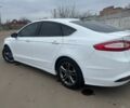 Білий Форд Фьюжен, об'ємом двигуна 2.5 л та пробігом 254 тис. км за 11000 $, фото 5 на Automoto.ua