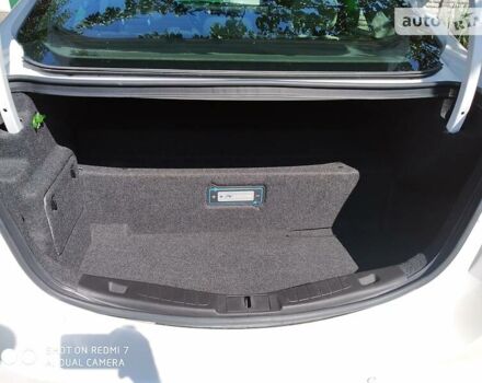 Белый Форд Фьюжн, объемом двигателя 2 л и пробегом 235 тыс. км за 11000 $, фото 14 на Automoto.ua