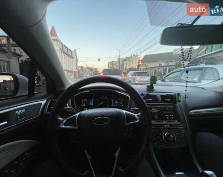 Белый Форд Фьюжн, объемом двигателя 2 л и пробегом 253 тыс. км за 9900 $, фото 11 на Automoto.ua