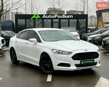 Білий Форд Фьюжен, об'ємом двигуна 2.49 л та пробігом 201 тис. км за 9300 $, фото 2 на Automoto.ua