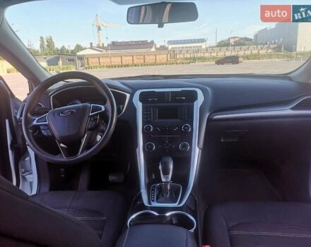 Білий Форд Фьюжен, об'ємом двигуна 2.5 л та пробігом 119 тис. км за 11300 $, фото 12 на Automoto.ua