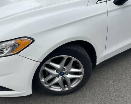 Білий Форд Фьюжен, об'ємом двигуна 2.5 л та пробігом 245 тис. км за 9300 $, фото 7 на Automoto.ua