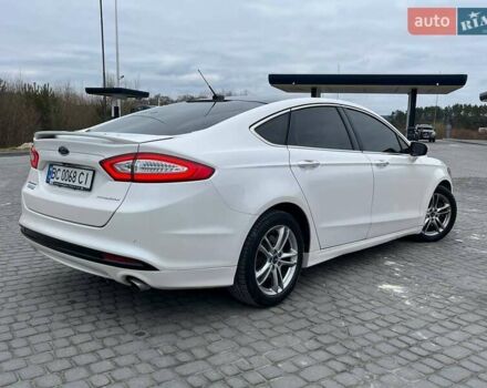 Белый Форд Фьюжн, объемом двигателя 2 л и пробегом 190 тыс. км за 11000 $, фото 6 на Automoto.ua