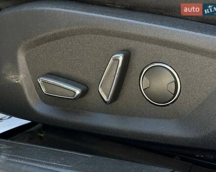 Білий Форд Фьюжен, об'ємом двигуна 2 л та пробігом 75 тис. км за 12900 $, фото 15 на Automoto.ua