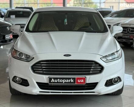 Белый Форд Фьюжн, объемом двигателя 2 л и пробегом 224 тыс. км за 11490 $, фото 1 на Automoto.ua