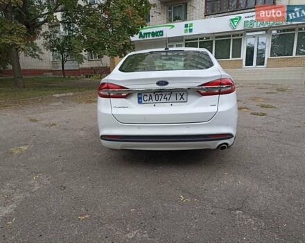 Білий Форд Фьюжен, об'ємом двигуна 2.5 л та пробігом 183 тис. км за 13300 $, фото 9 на Automoto.ua