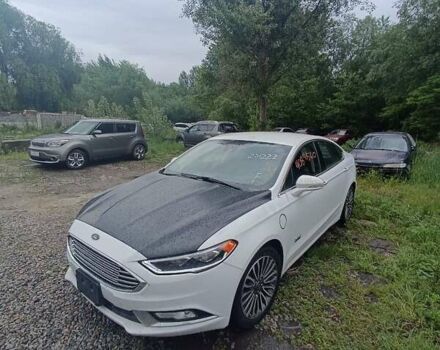 Белый Форд Фьюжн, объемом двигателя 2 л и пробегом 178 тыс. км за 15500 $, фото 8 на Automoto.ua