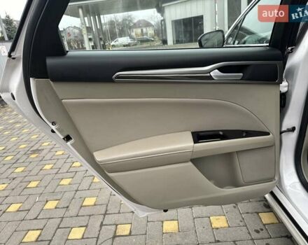 Белый Форд Фьюжн, объемом двигателя 2 л и пробегом 260 тыс. км за 13400 $, фото 25 на Automoto.ua