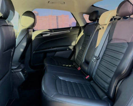 Белый Форд Фьюжн, объемом двигателя 2 л и пробегом 164 тыс. км за 13500 $, фото 20 на Automoto.ua