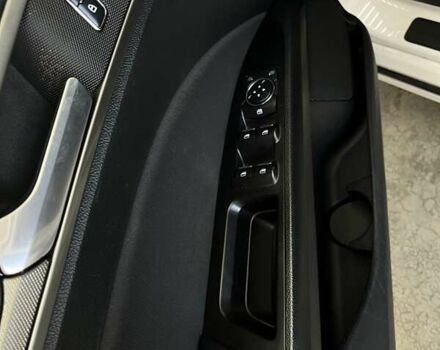 Форд Фьюжн 2016 в Полтаве на Automoto.ua Белый Форд Фьюжн, объемом двигателя 2.49 л и пробегом 153 тыс. км за 11200 $, фото 23 на Automoto.ua