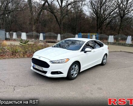 Белый Форд Фьюжн, объемом двигателя 2.5 л и пробегом 192 тыс. км за 12000 $, фото 1 на Automoto.ua