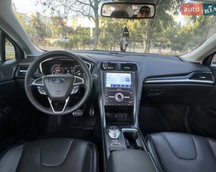 Белый Форд Фьюжн, объемом двигателя 2 л и пробегом 84 тыс. км за 10600 $, фото 16 на Automoto.ua