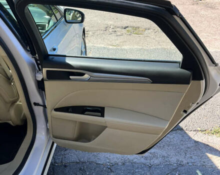 Белый Форд Фьюжн, объемом двигателя 2.5 л и пробегом 42 тыс. км за 12999 $, фото 15 на Automoto.ua