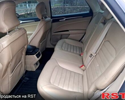 Білий Форд Фьюжен, об'ємом двигуна 1.5 л та пробігом 160 тис. км за 12000 $, фото 10 на Automoto.ua